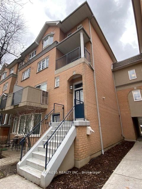 1639 - 28 Sommerset Way