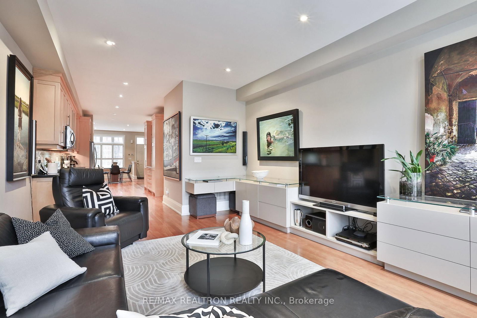 51B Foxley Street • Toronto, ON photo 14