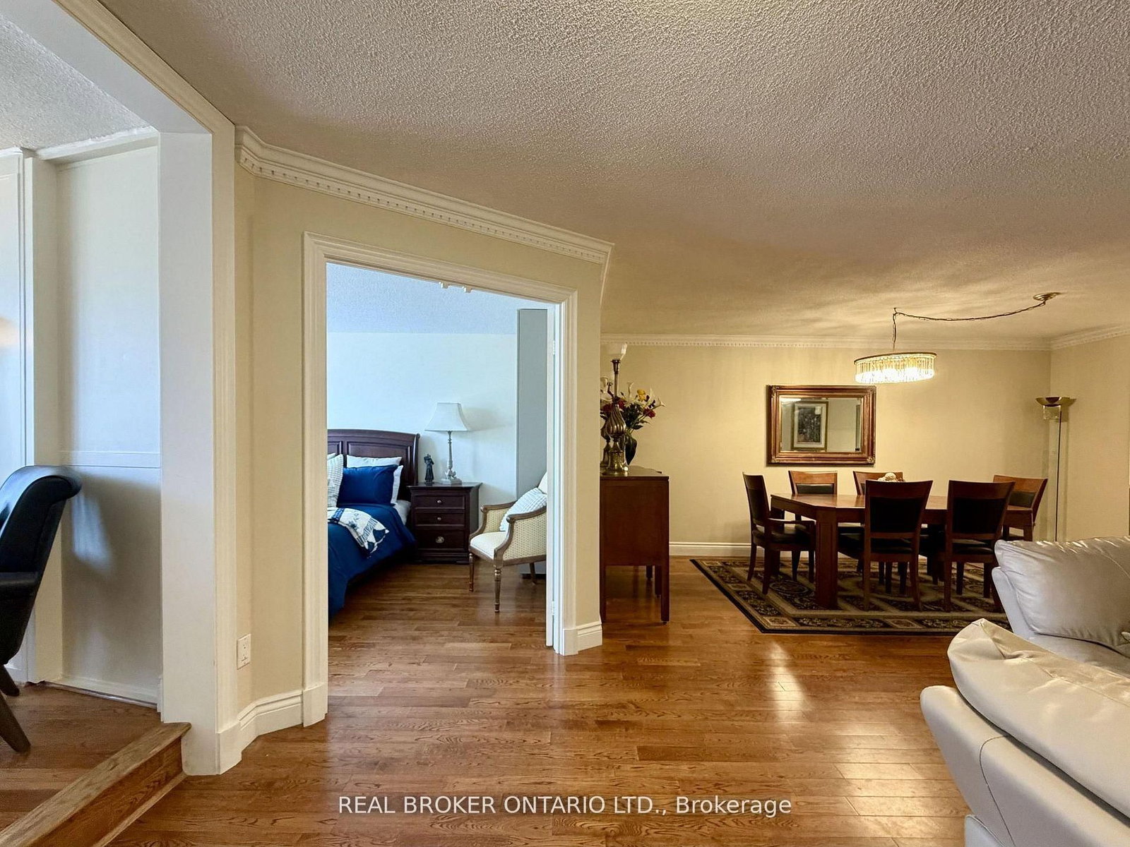 130 Carlton Street • #602 • Toronto, ON photo 12