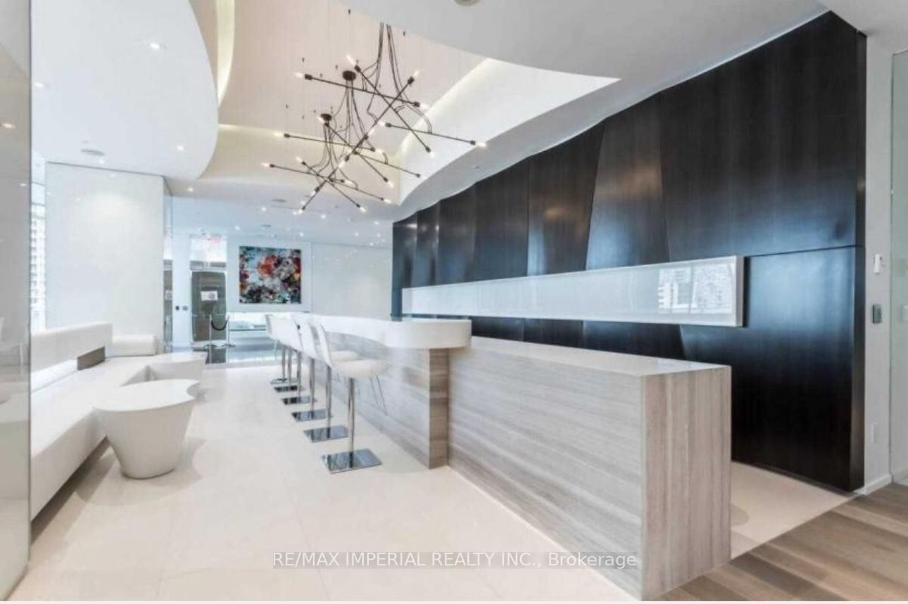 1 E Bloor Street • #6407 • Toronto, ON photo 39