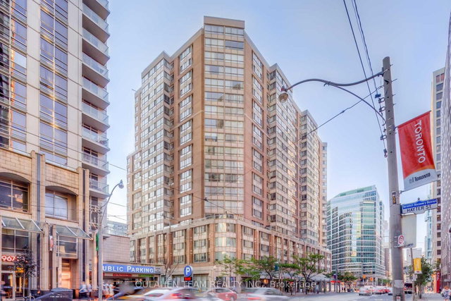 717 - 711 Bay Street
