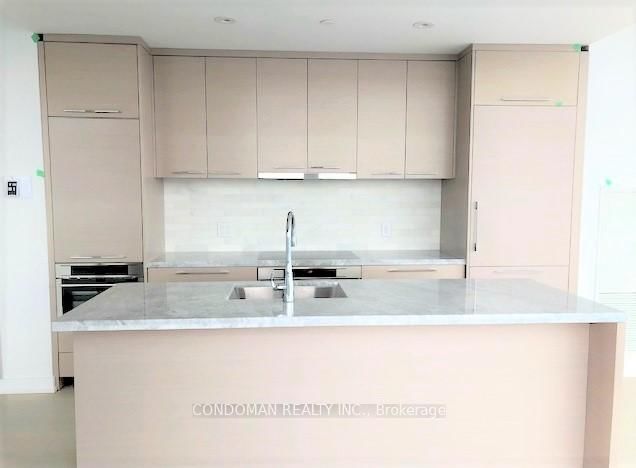 4316-488 University Avenue, Toronto, ON, photo 4