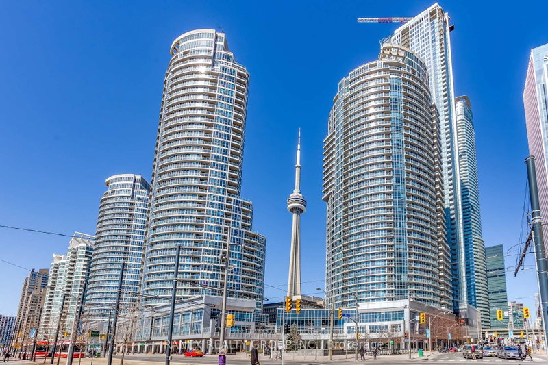 home for lease on 2812-8 York Street