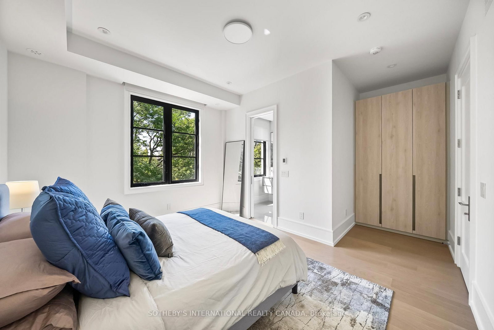 734 Avenue Road • Toronto, ON photo 25