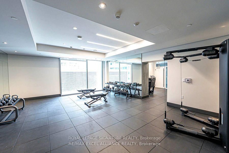 8 Cumberland Street • #2801 • Toronto, ON photo 12