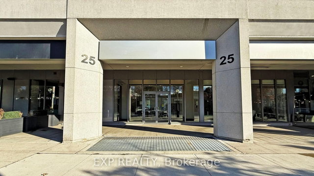1106 - 25 Lower Simcoe Street