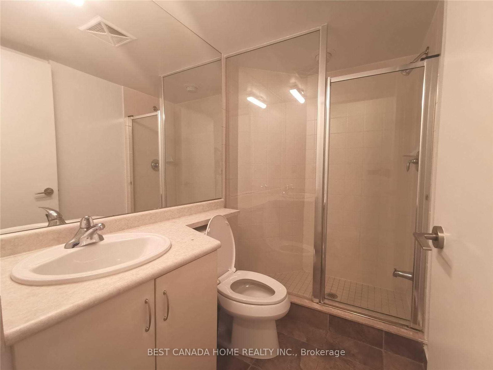 675-209 Fort York Boulevard, Toronto, ON, photo 5