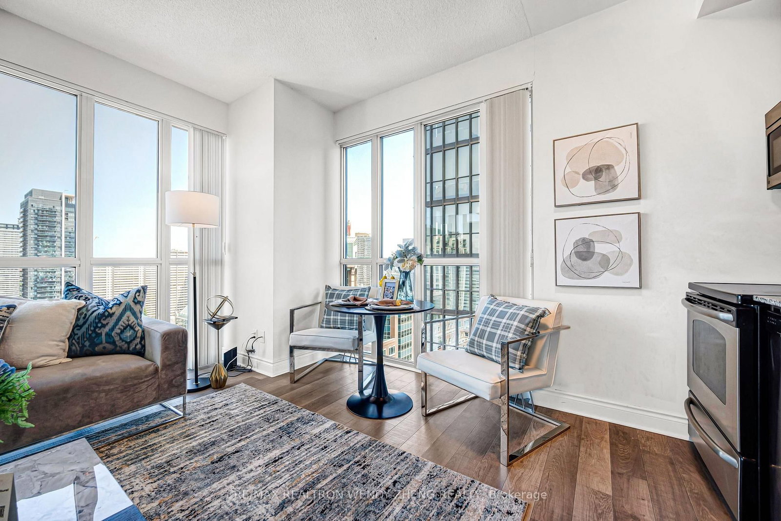28 Ted Rogers Way • #2402 • Toronto, ON photo 13