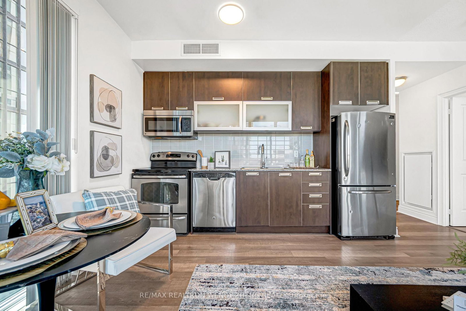 28 Ted Rogers Way • #2402 • Toronto, ON photo 17