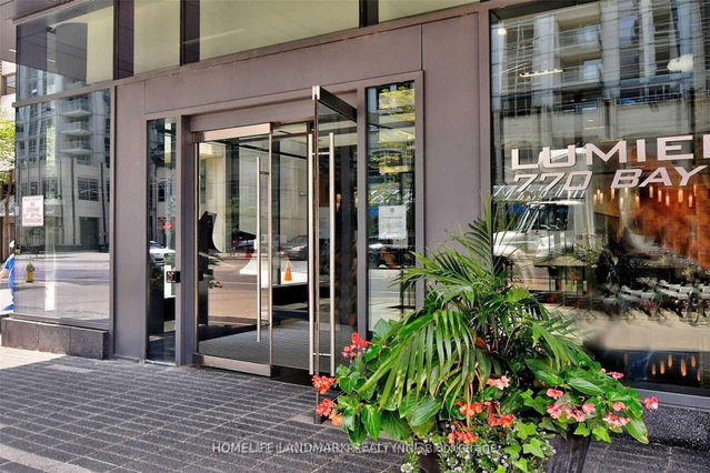 2508 - 770 Bay Street