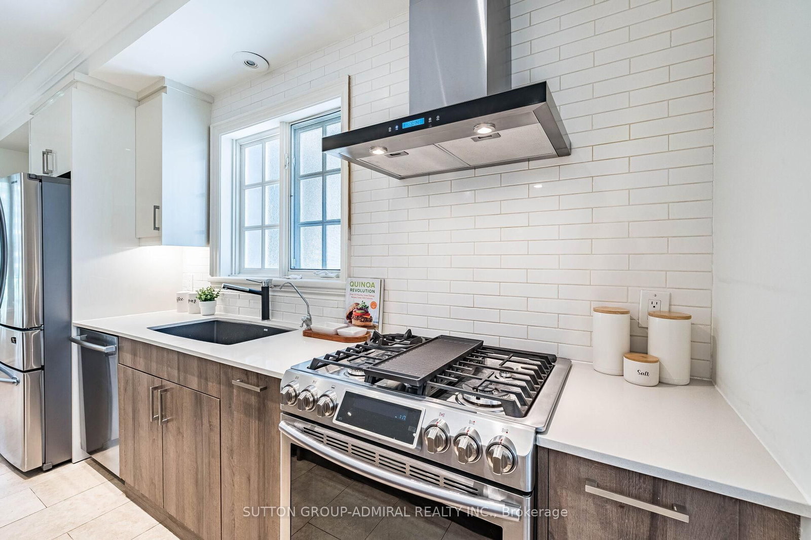 63 Highland Avenue • Toronto, ON photo 15