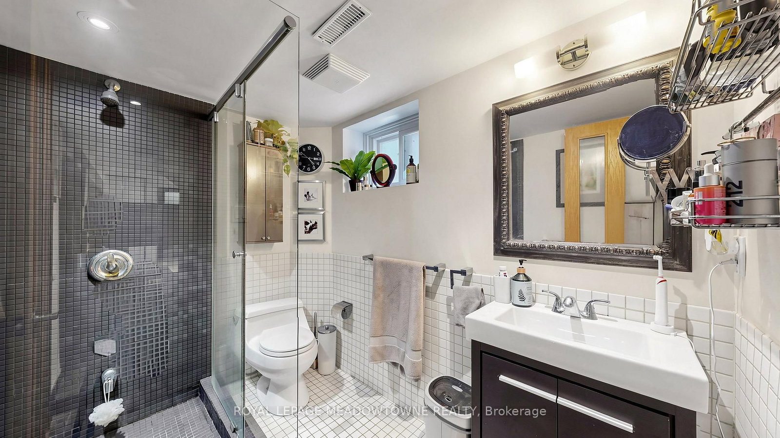 331 Glenholme Avenue • Toronto, ON photo 38