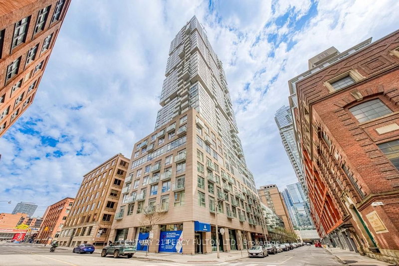 home for lease on 323-30 Nelson Street
