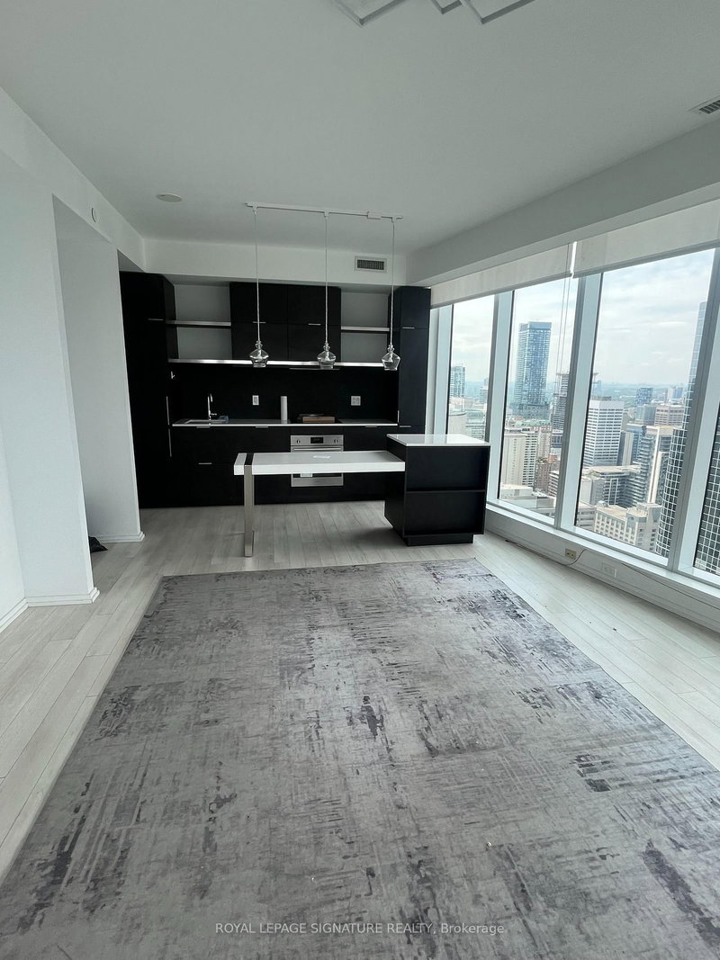 3802 - 197 Yonge Street
