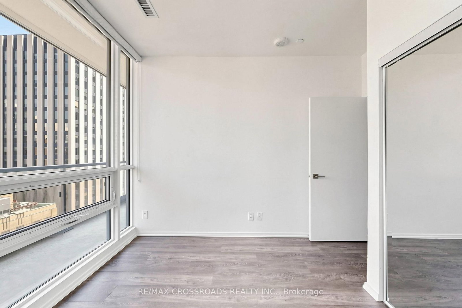 70 Temperance Street • #2816 • Toronto, ON photo 17