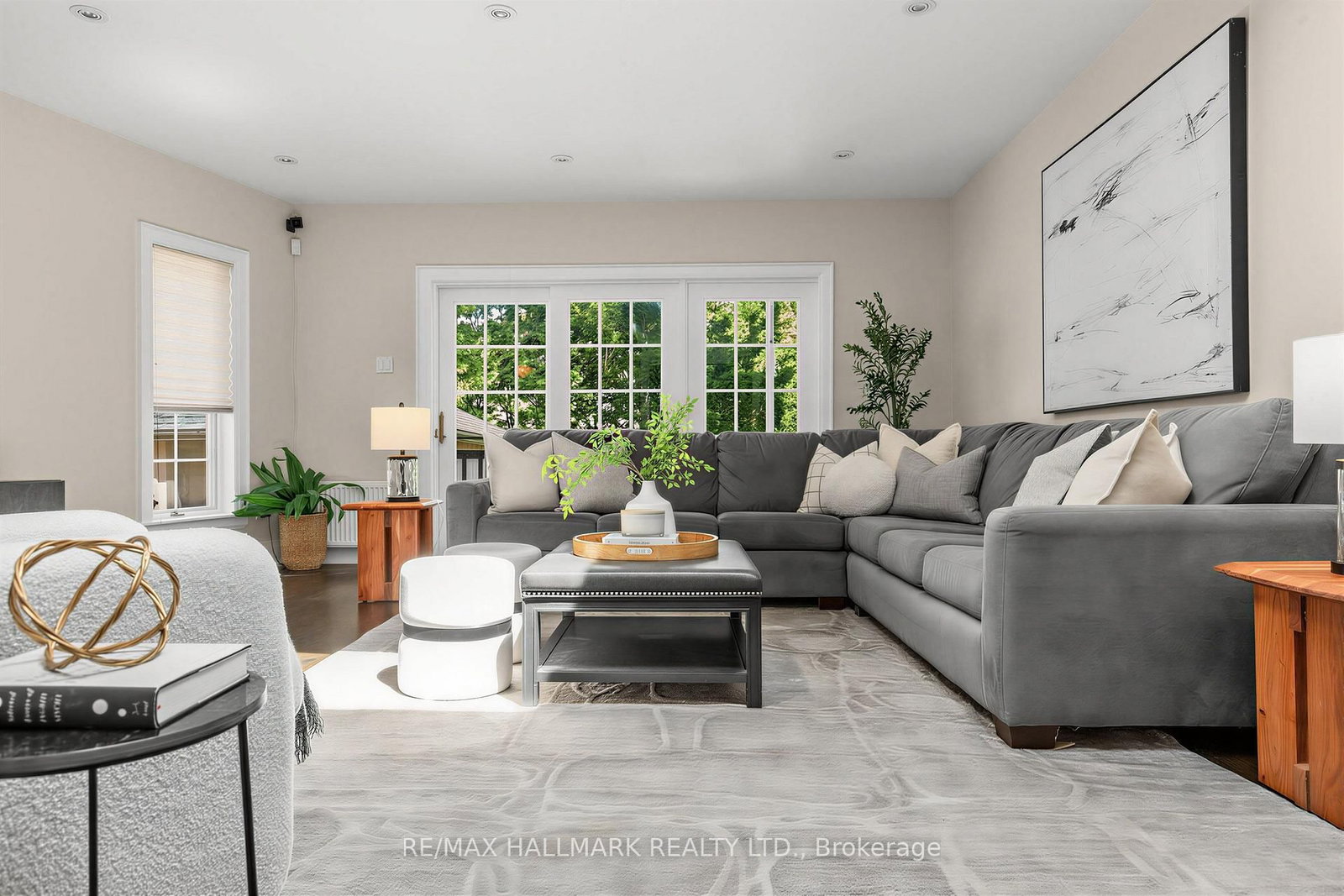 26 Mcnairn Avenue • Toronto, ON photo 10