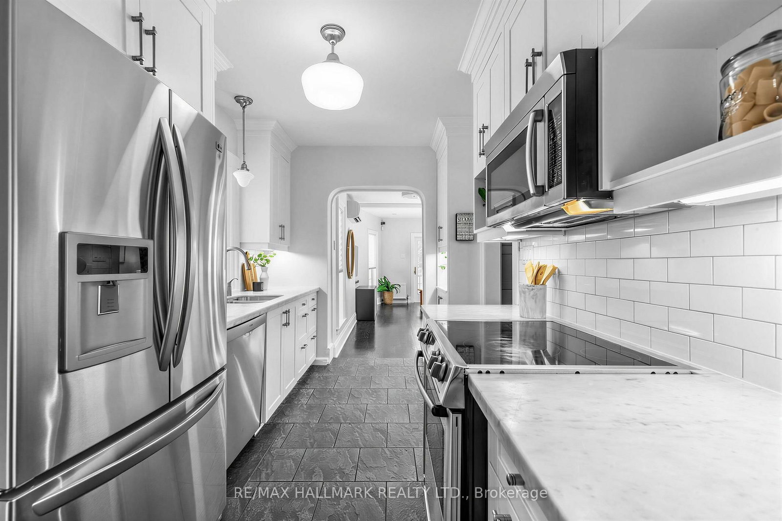 26 Mcnairn Avenue • Toronto, ON photo 14