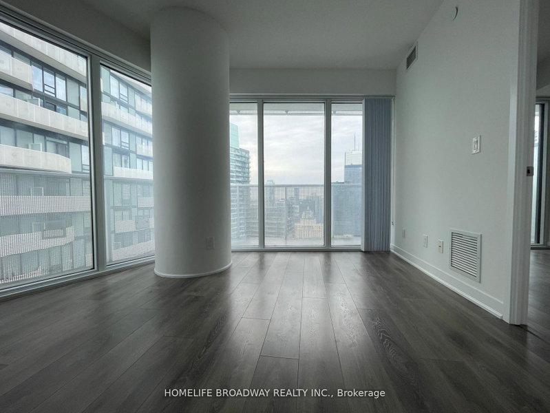 home for lease on 4802-88 Harbour Street
