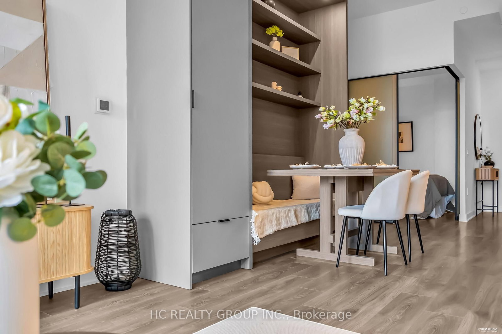 55 E Charles Street • #1805 • Toronto, ON photo 14