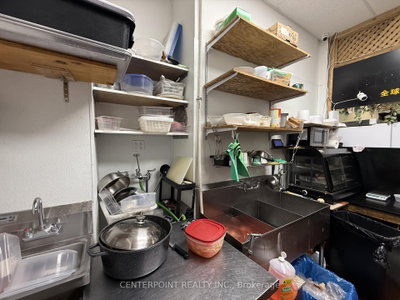 Unit 105 — 10 Northtown Way — more photos