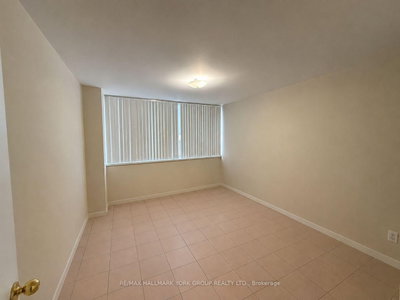 Unit 101 — 105 Raglan Avenue — more photos