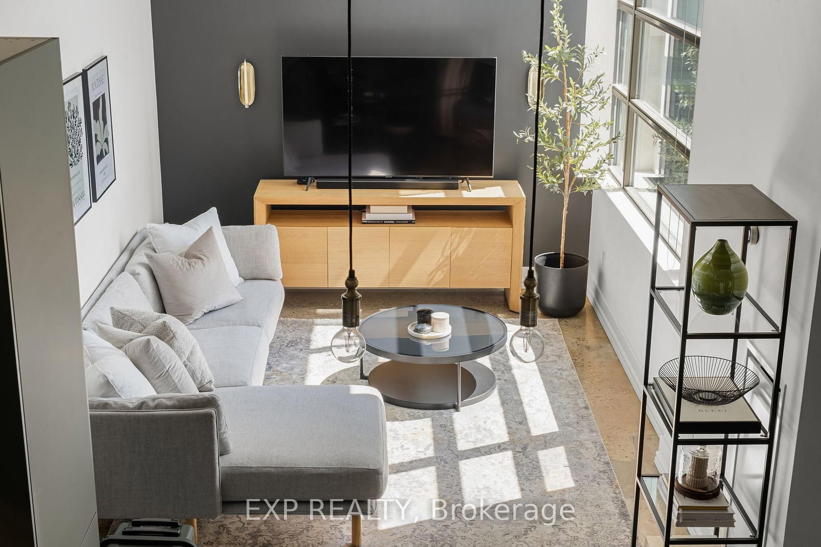 637 Lake Shore Boulevard W • #301 • Toronto, ON photo 10