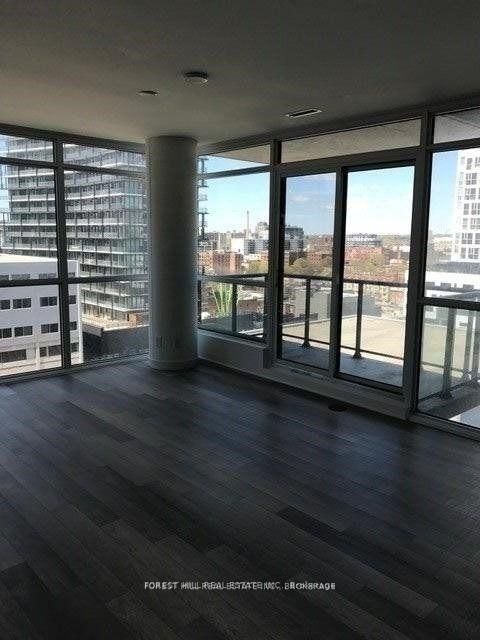 1204 - 290 Adelaide Street W