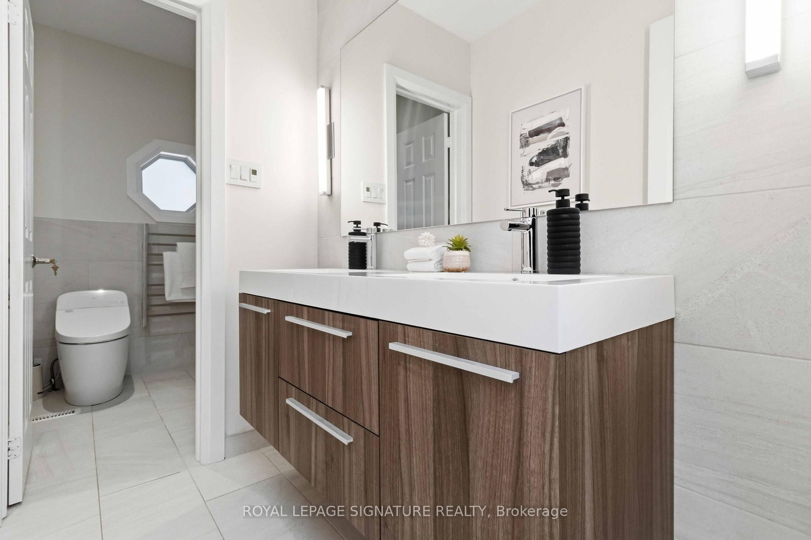 204 Richview Avenue • Toronto, ON photo 31