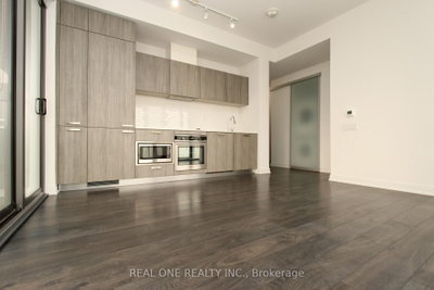 Unit 2605 — 50 CHARLES Street E — photo 2