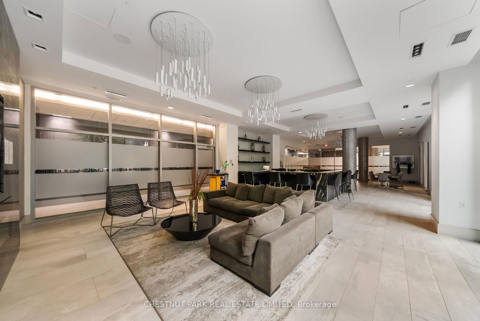 525 W Adelaide Street • #923 • Toronto, ON photo 39