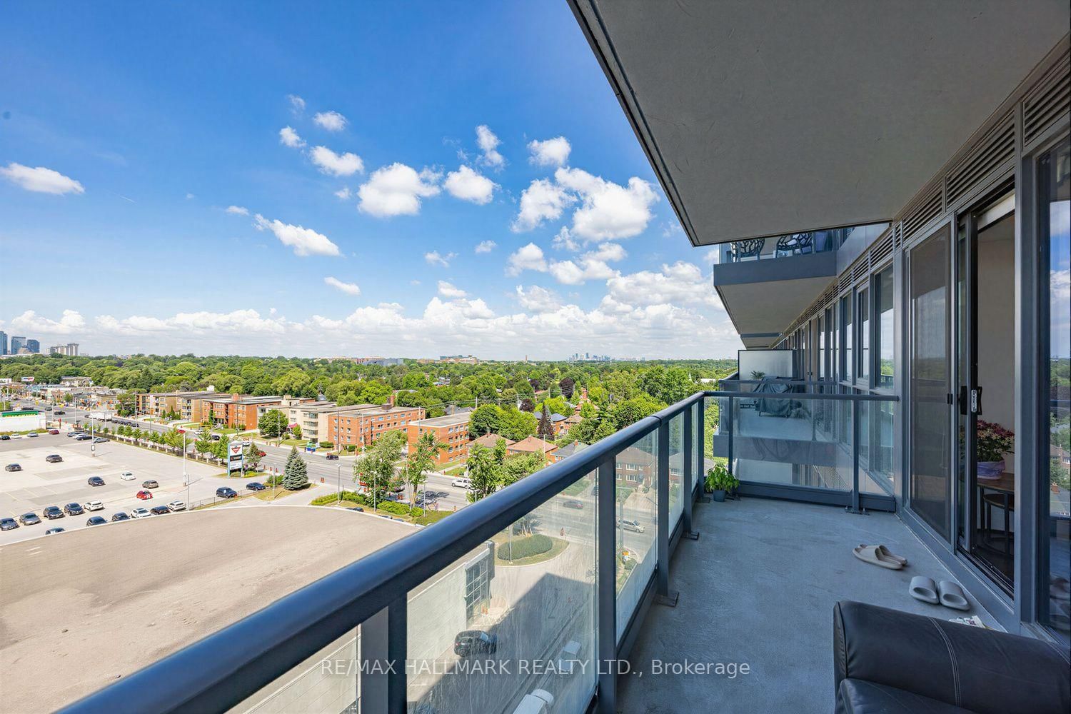 Condo for lease at 902-33 Frederick Todd Way, Toronto, Ontario, M1S 2K2 - Thorncliffe Park - MLS: C13545708