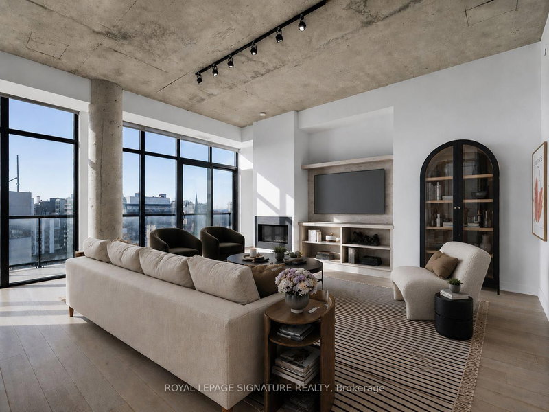 home for lease on PH02-608 Richmond Street W