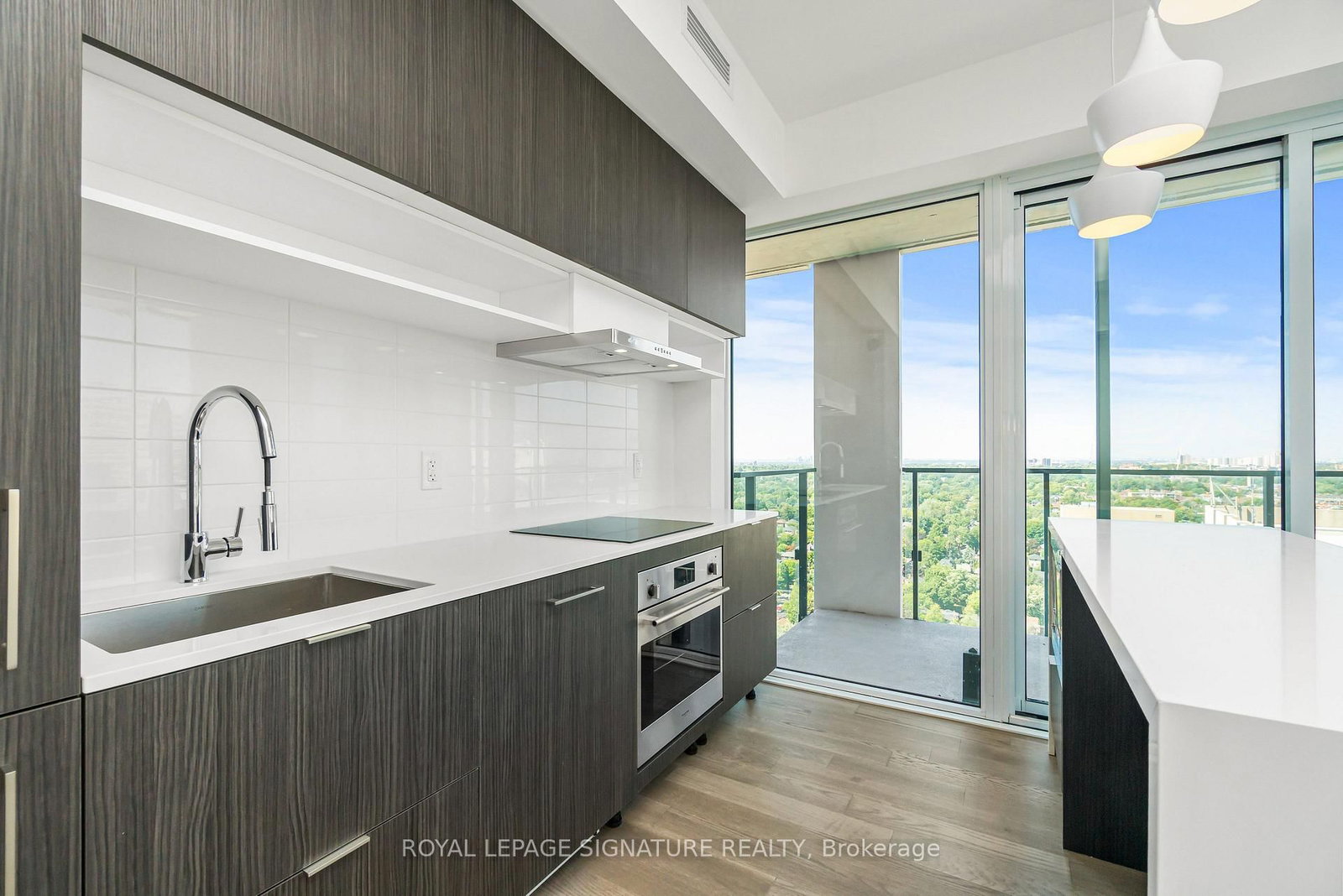 5 Soudan Avenue • #2811 • Toronto, ON photo 8