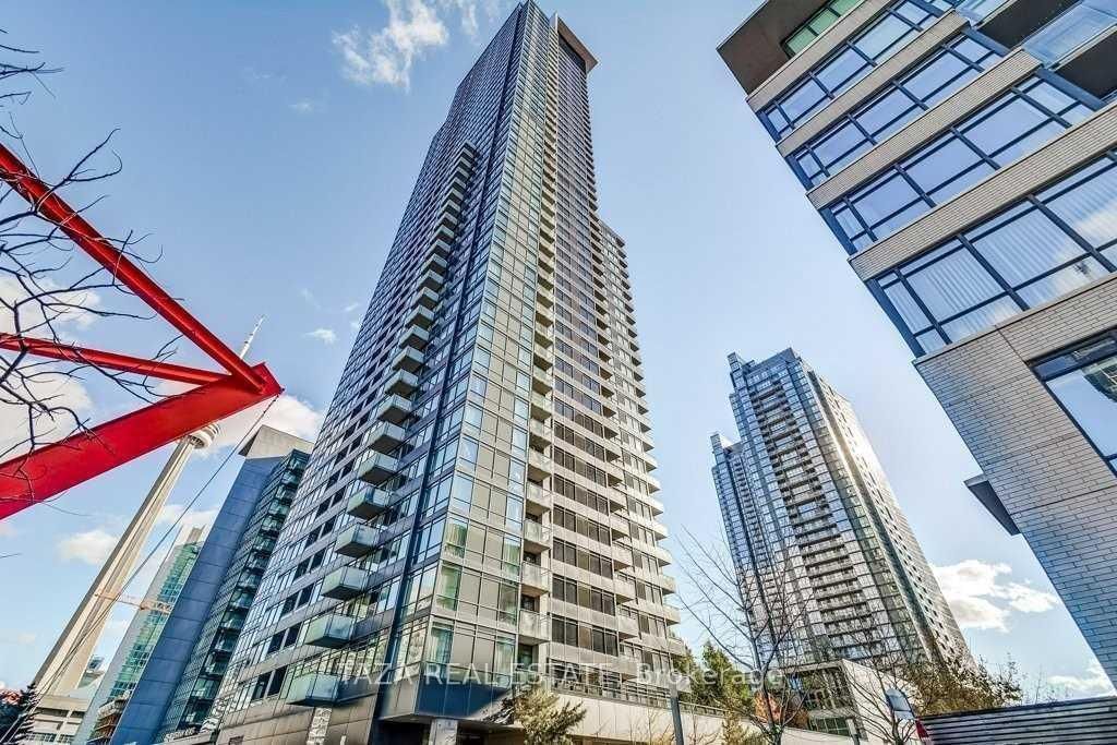 25 Telegram Mews • #4508 • Toronto, ON photo 13