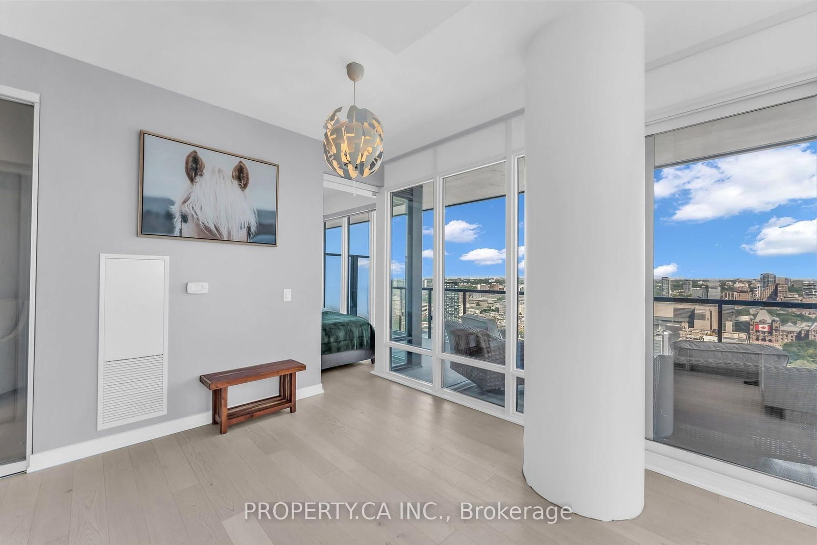 488 University Avenue • #3002 • Toronto, ON photo 20