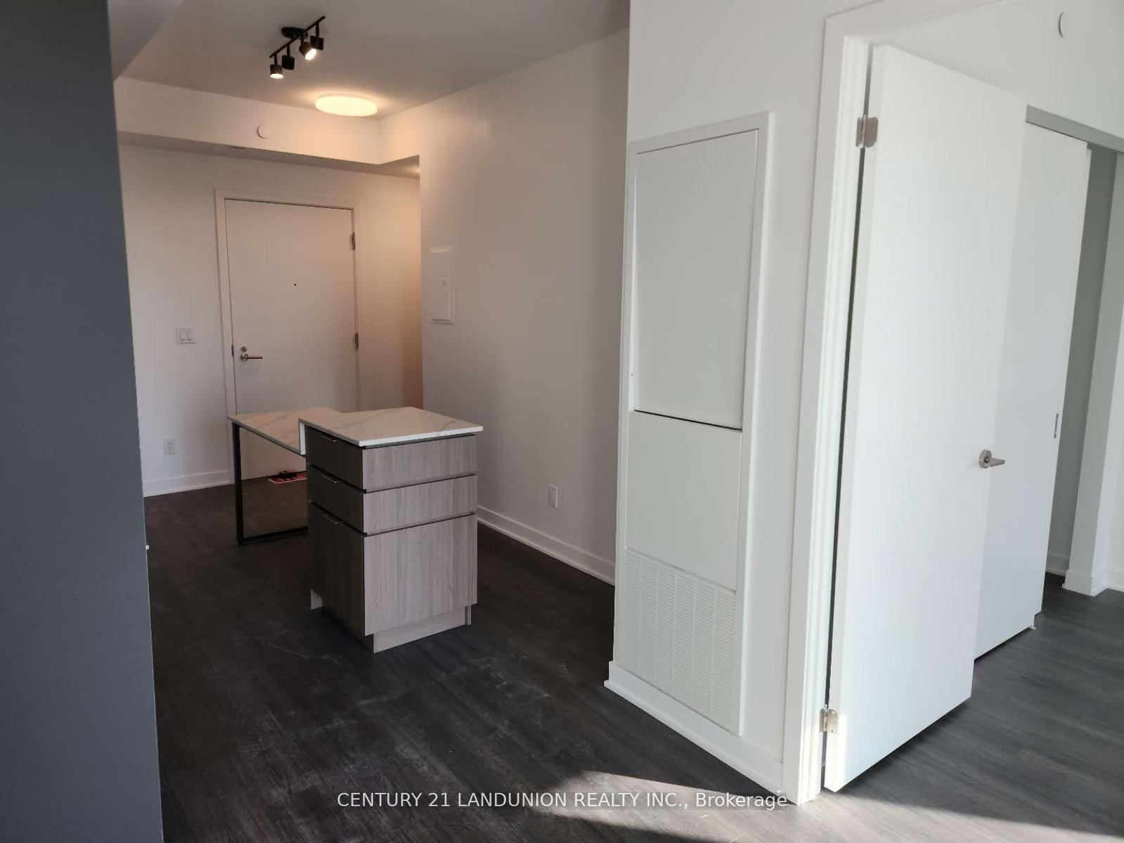 185 Alberta Ave E • #1106 • Toronto, ON photo 11