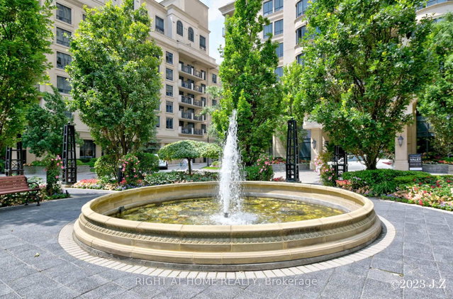 PH15 - 650 Sheppard Avenue E