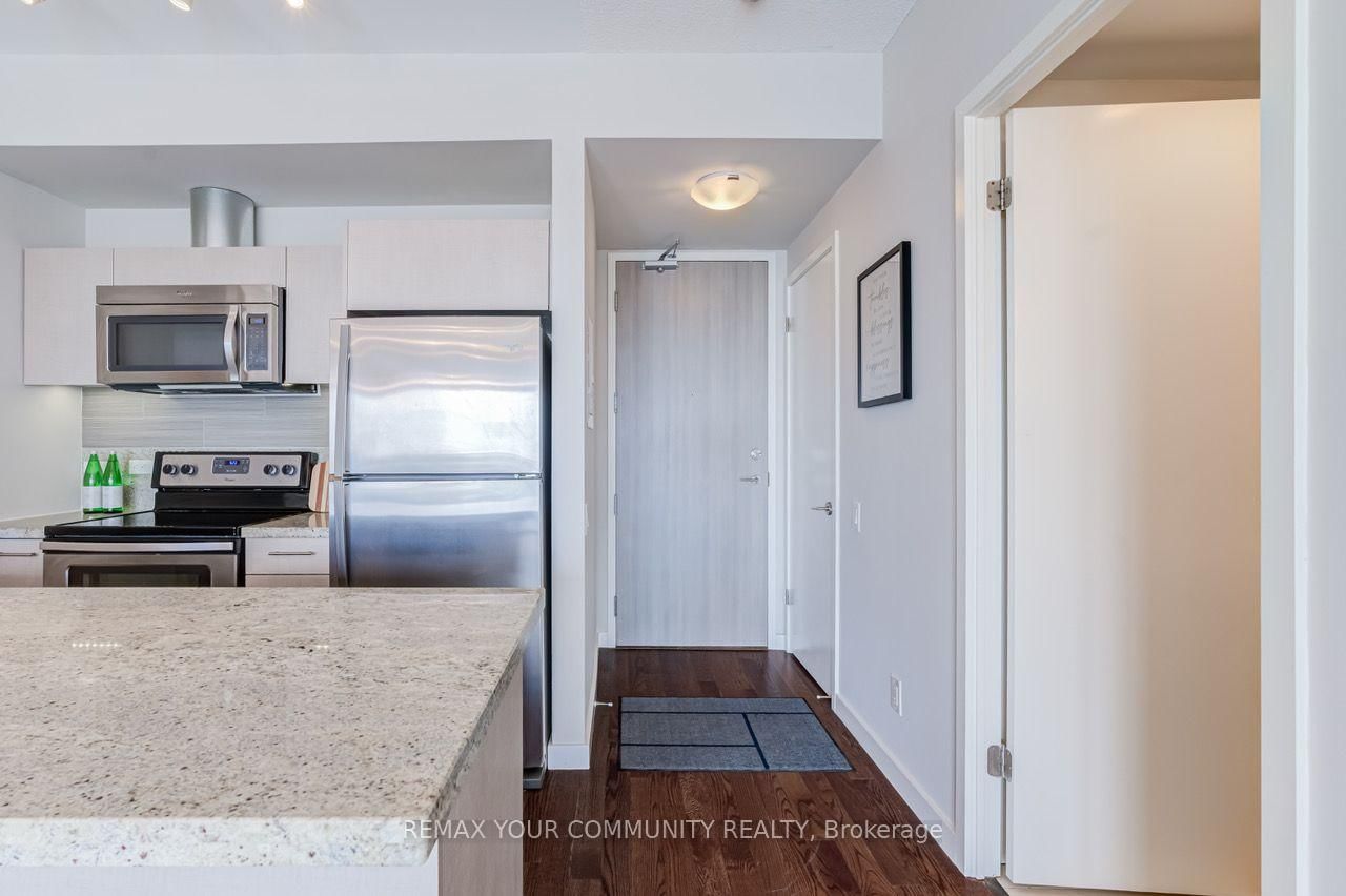 70 Distillery Lane • #3704 • Toronto, ON photo 6