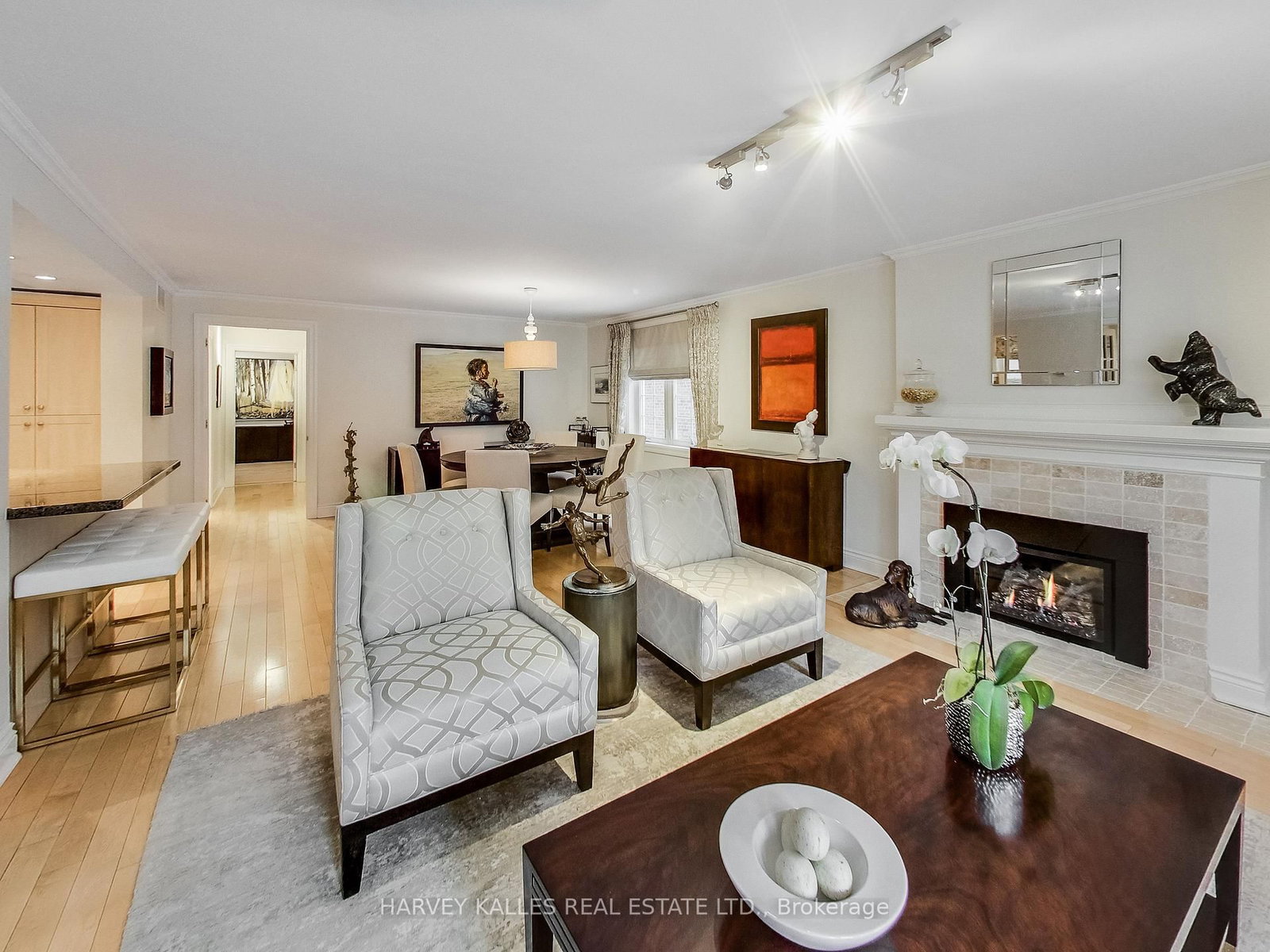 Main-9 Highbourne Road, Toronto, ON, photo 2