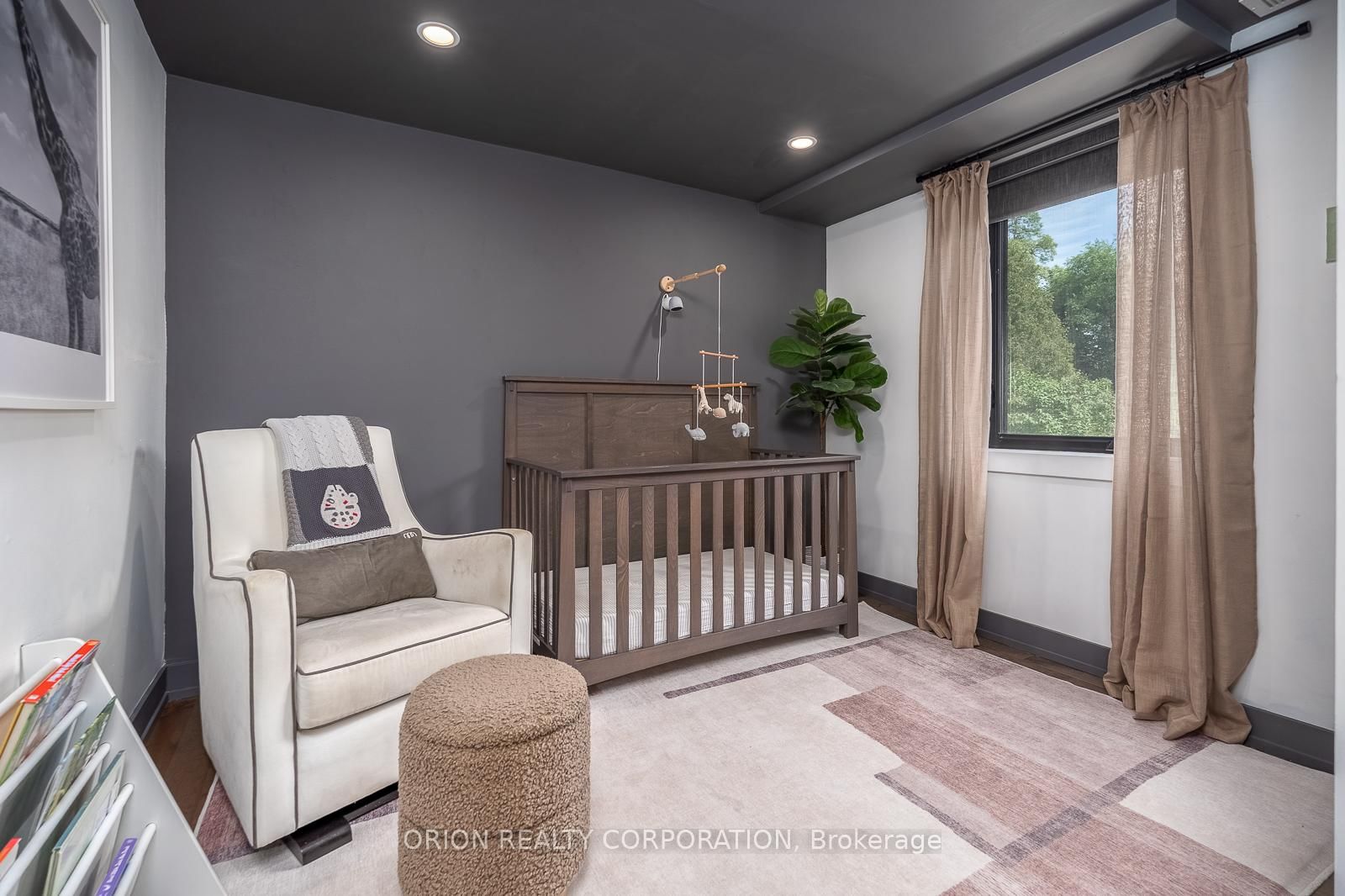 185 Glenholme Avenue • Toronto, ON photo 21