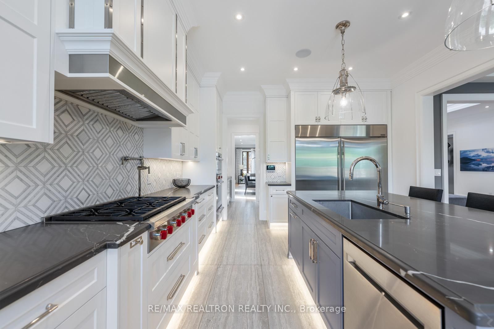 20 Sunbeam Avenue • Toronto, ON photo 13