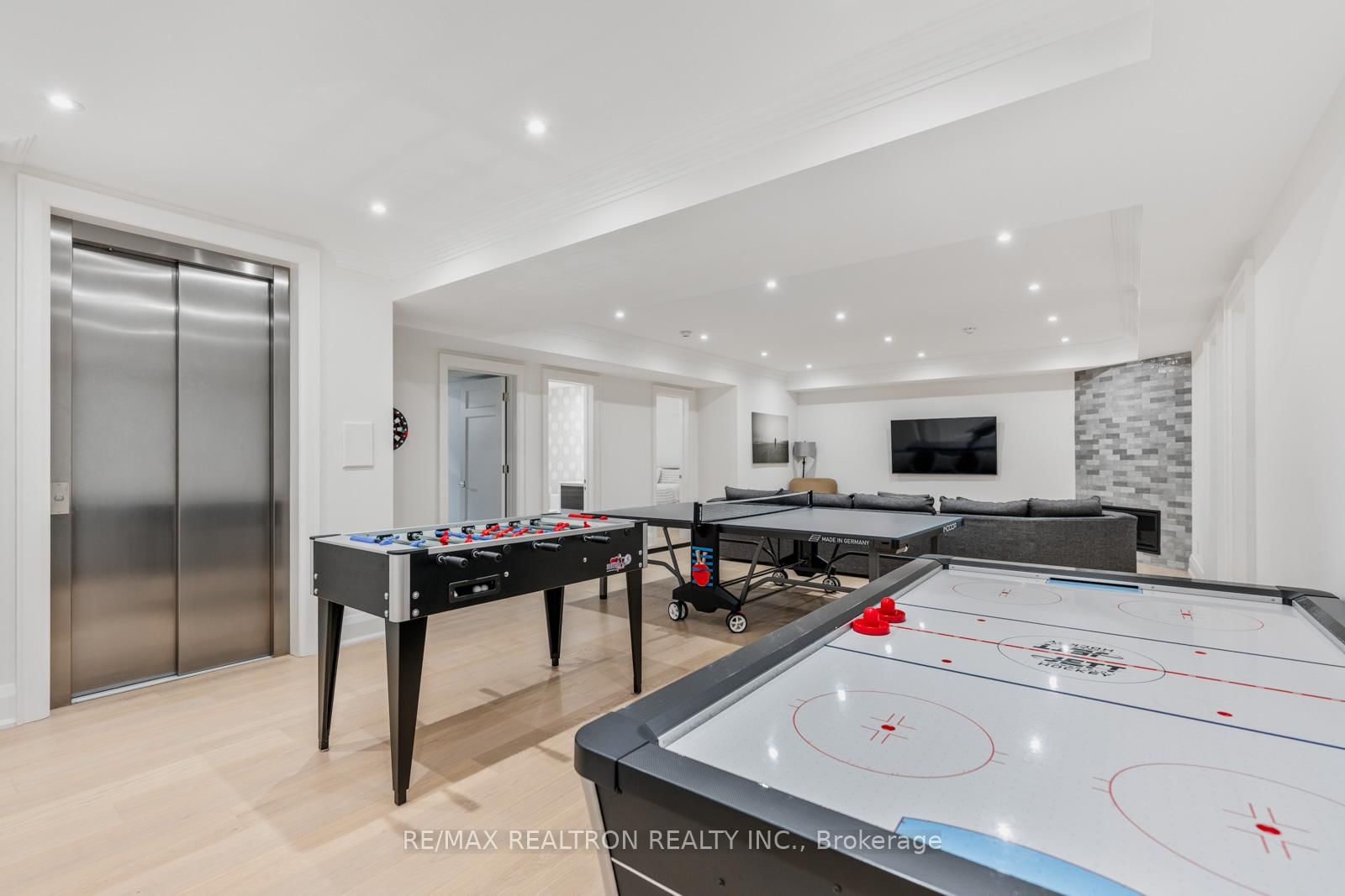 20 Sunbeam Avenue • Toronto, ON photo 40