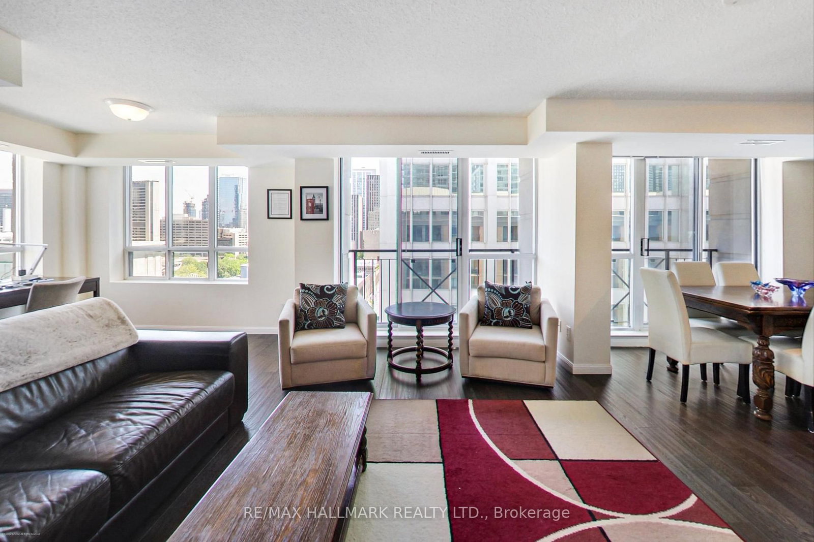 PH09-140 Simcoe Street, Toronto, ON, photo 5