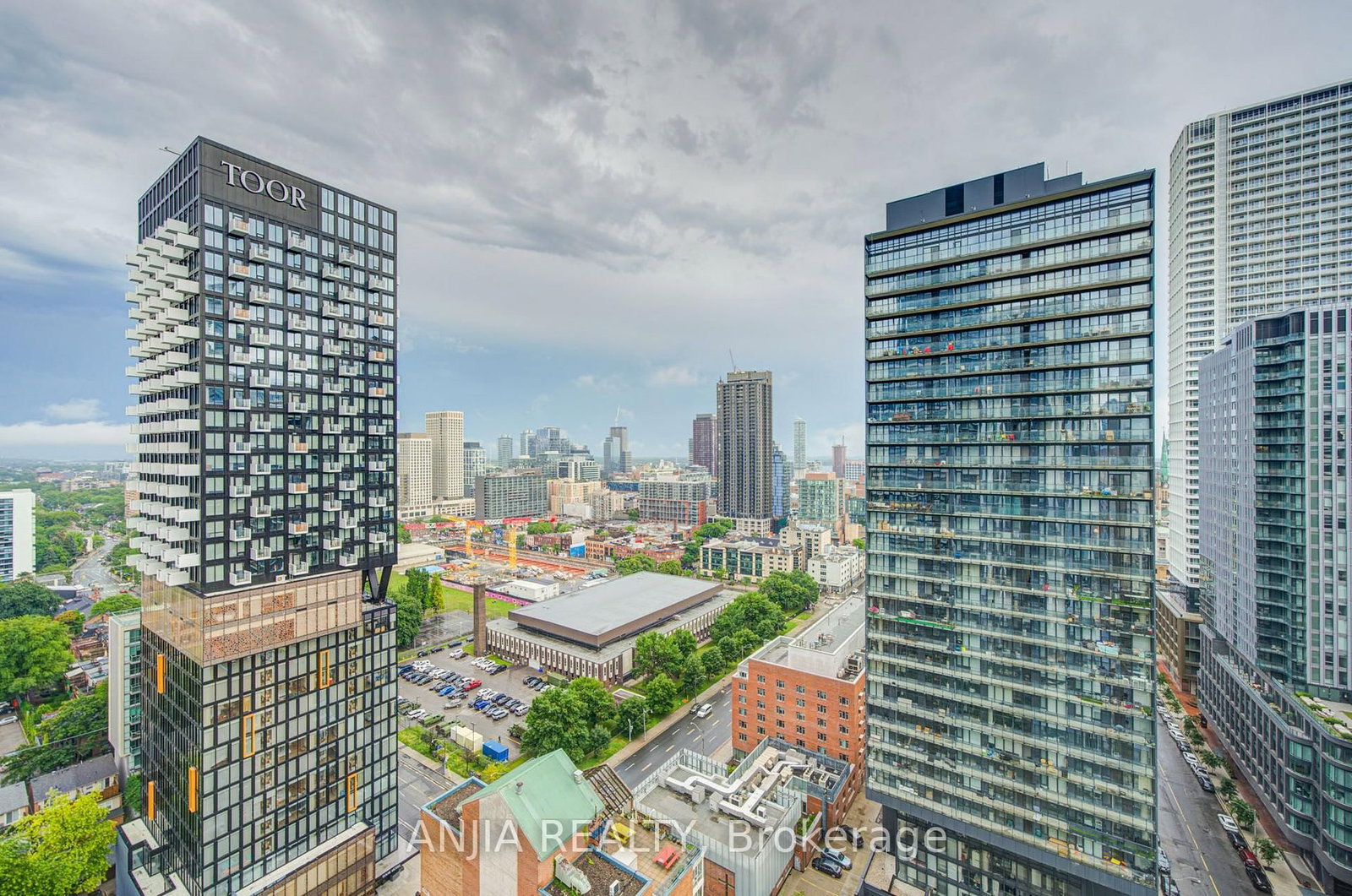 65 Mutual Street • #2303 • Toronto, ON photo 19