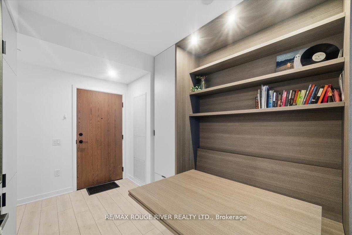 55 E Charles Street • #3808 • Toronto, ON photo 12