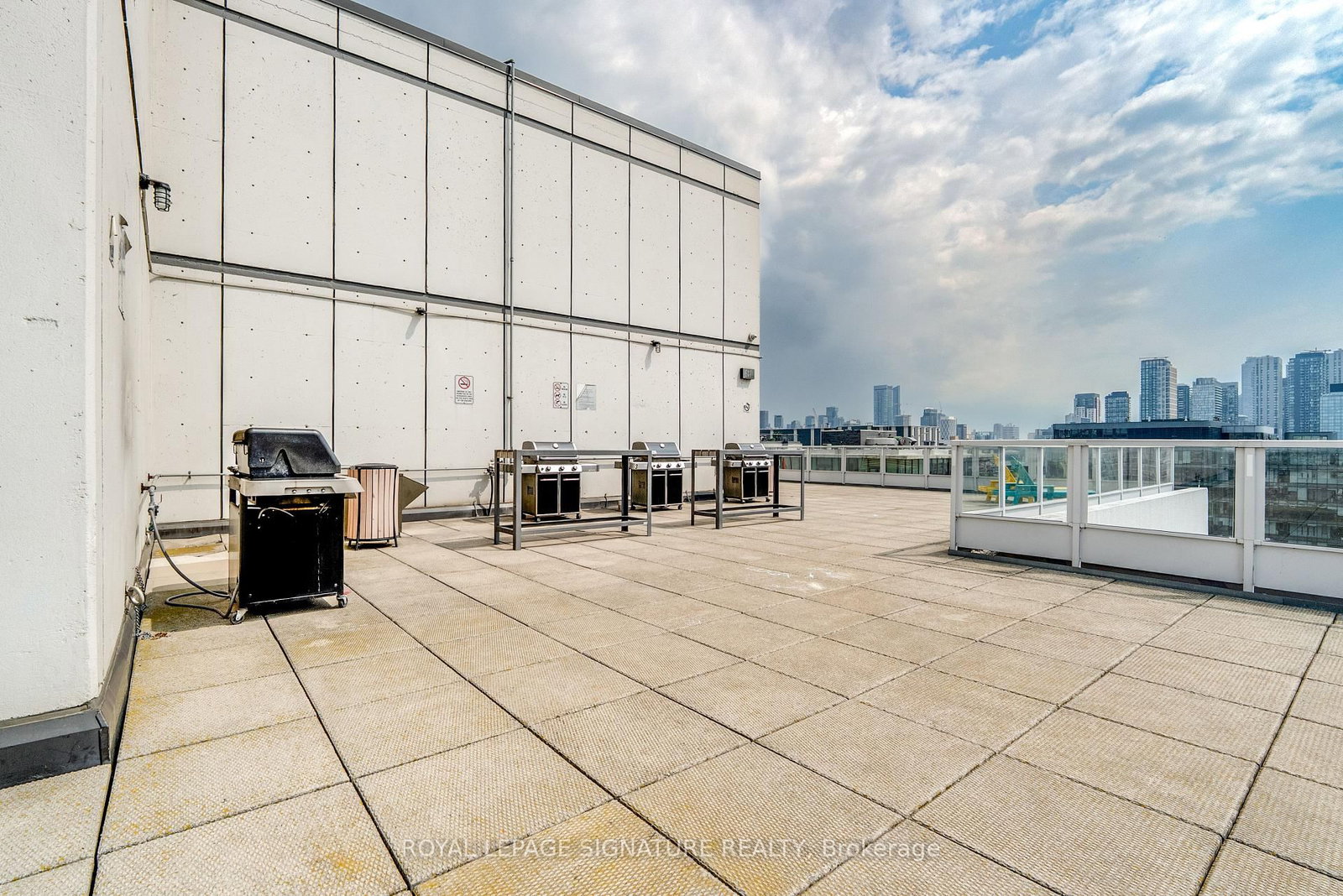 700 W King Street • #403 • Toronto, ON photo 30