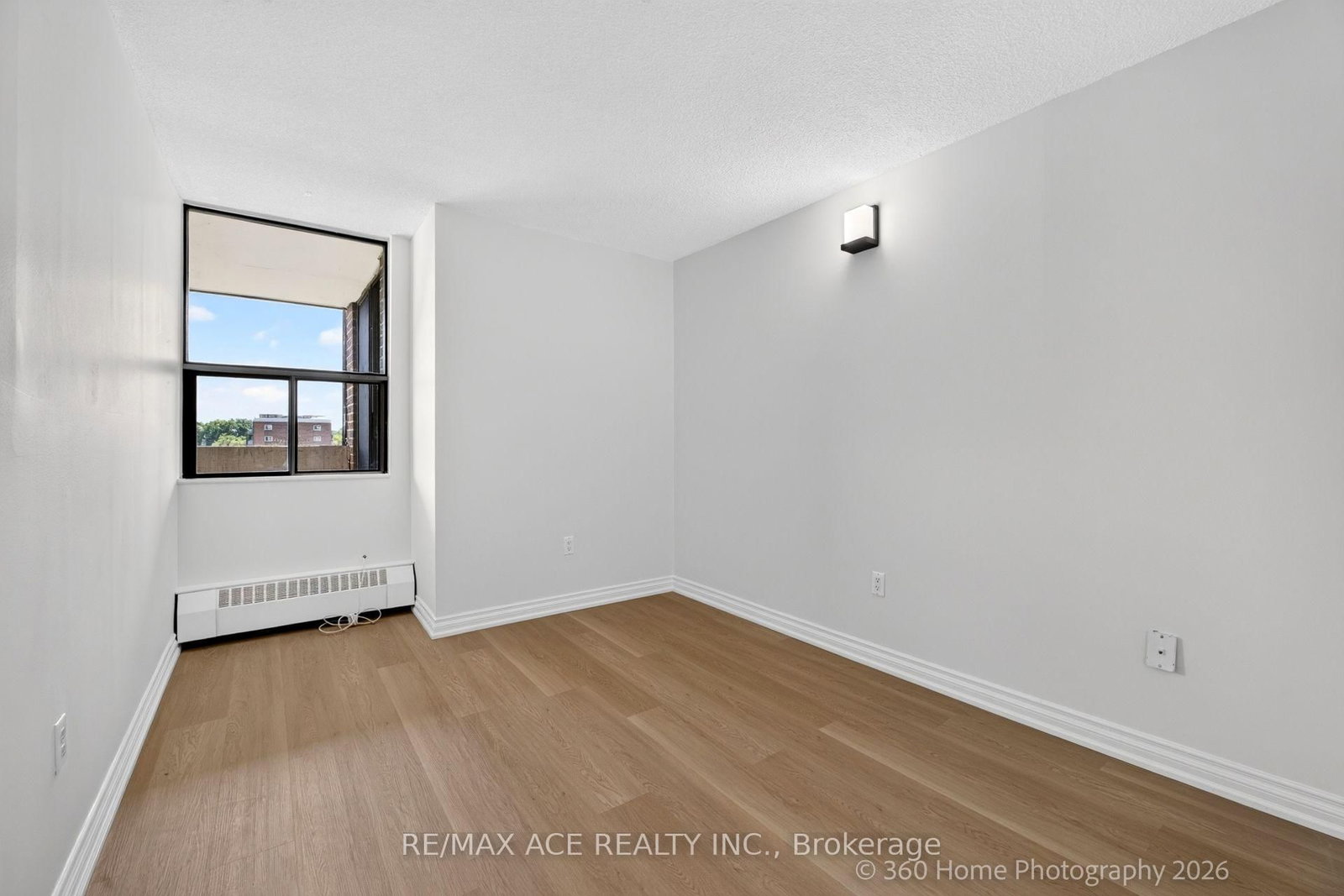 25 Sunrise Avenue • #506 • Toronto, ON photo 21