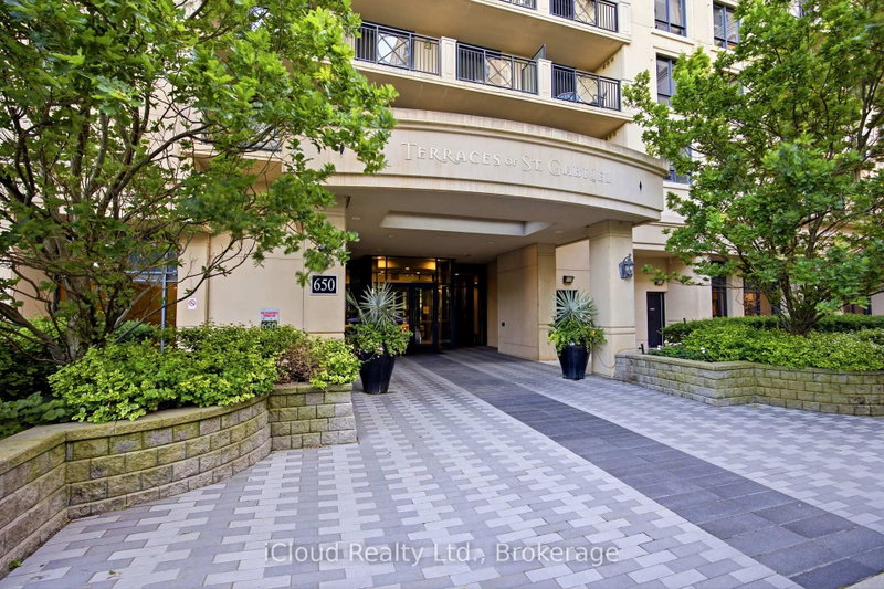 Ph16 - 650 Sheppard Avenue E