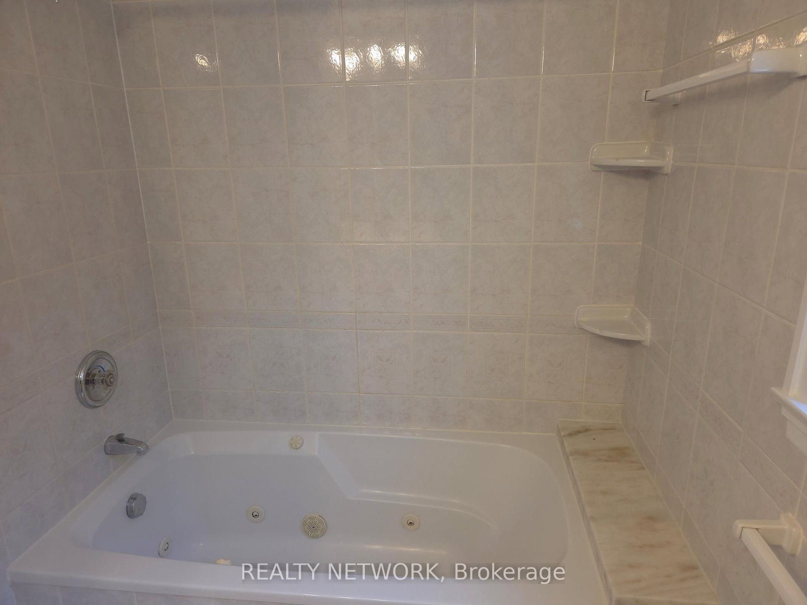 89 Elmsthorpe Avenue • Toronto, ON photo 17