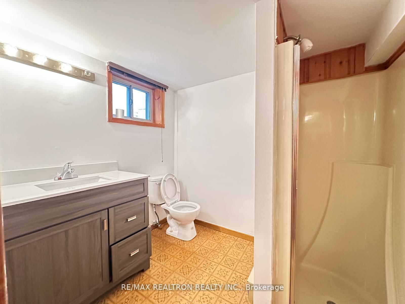 372 St Germain Avenue • Toronto, ON photo 26